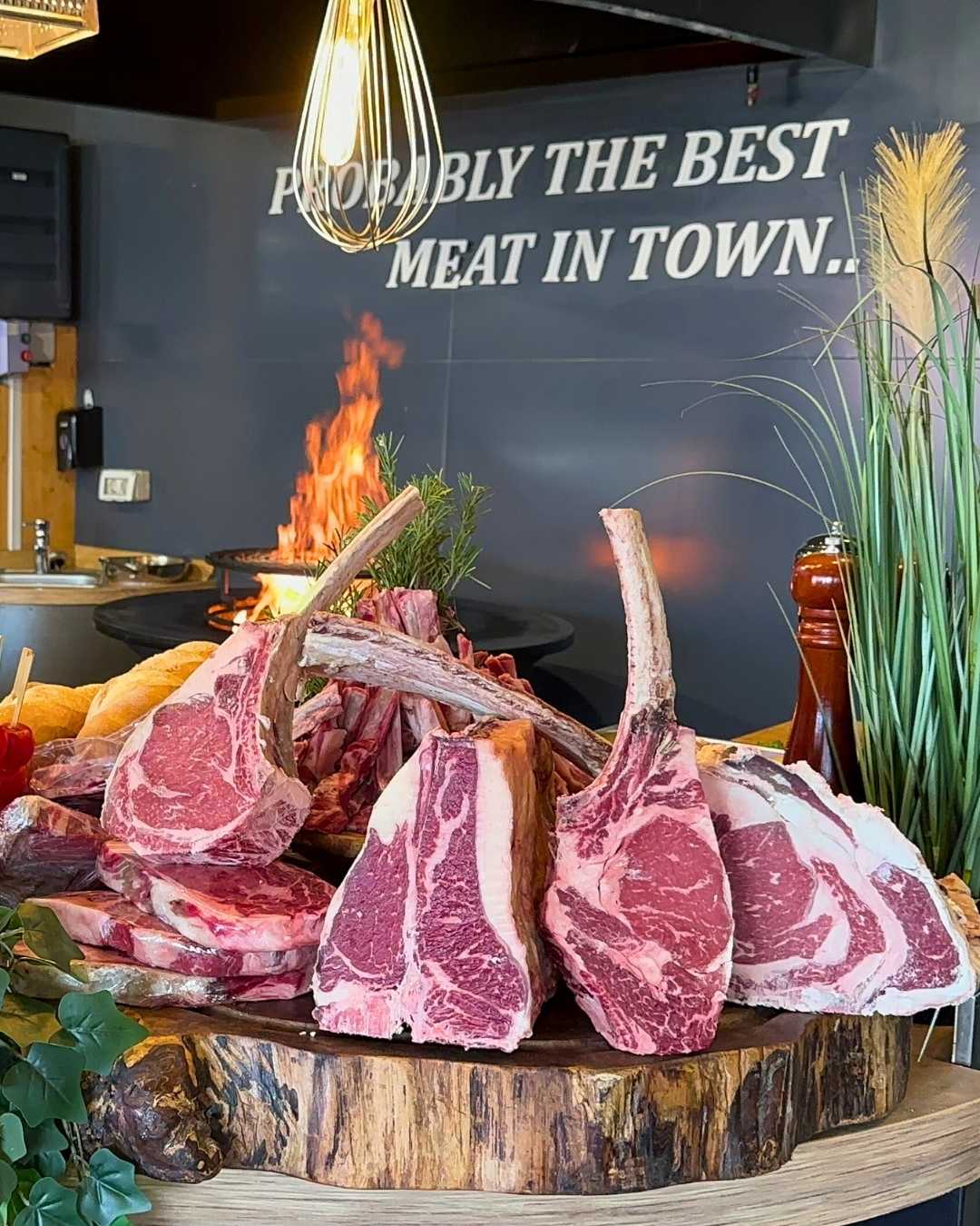 TOMAHAWK - carne romaneasca - AYT STEAKHOUSE - TURKISH GRILL - CARNE PREMIUM - CARNE HALAL